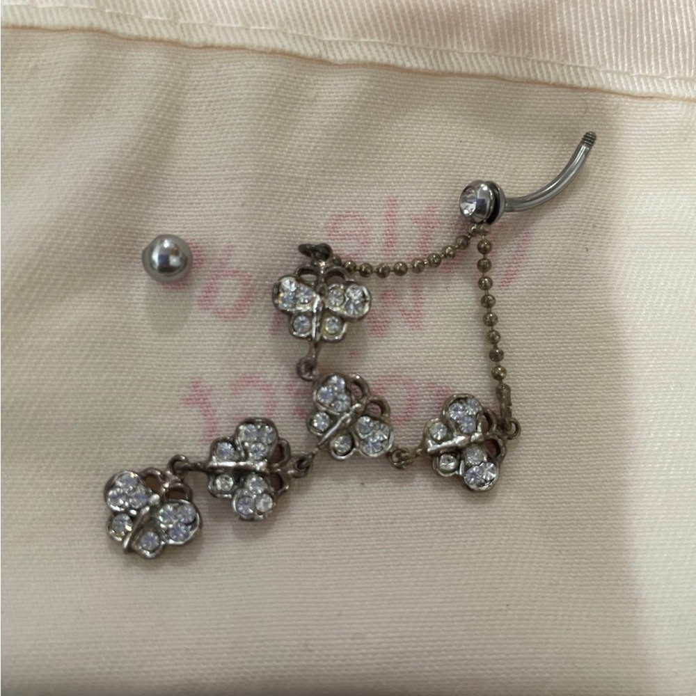 Belly button ring - Picture 3 of 4